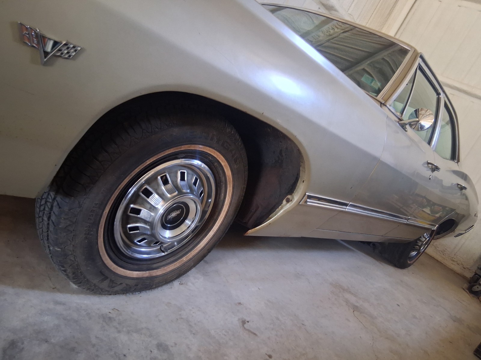 Chevrolet-Impala-1967-Sedan-13