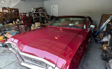 Chevrolet-Impala-1967-Sedan-2