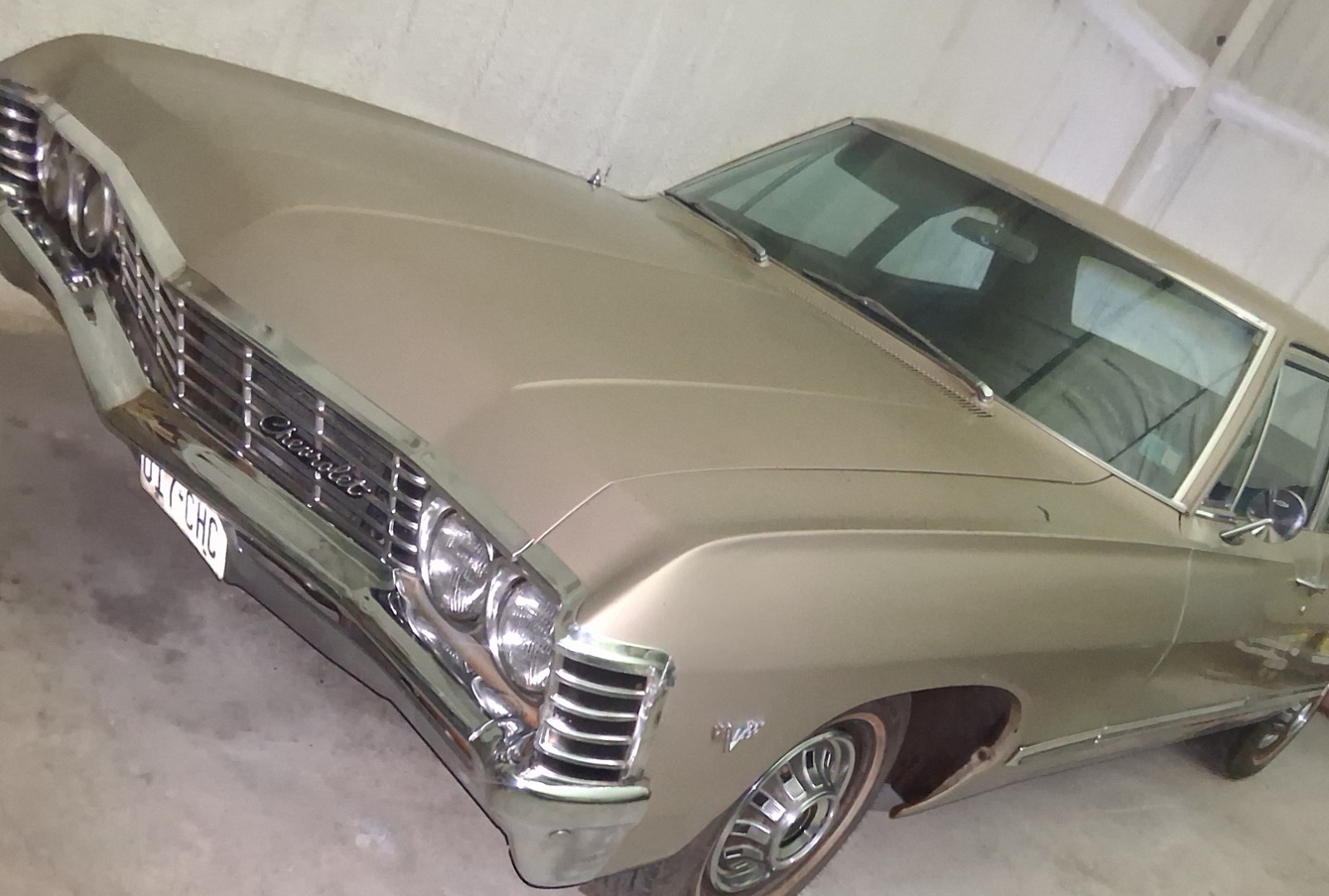 Chevrolet-Impala-1967-Sedan