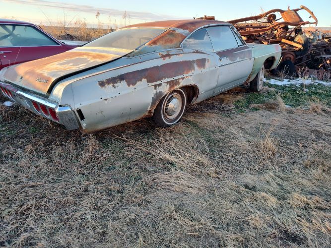 Chevrolet-Impala-1968-1