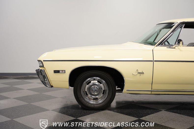 Chevrolet-Impala-1968-Butternut-Yellow-Parchment-21