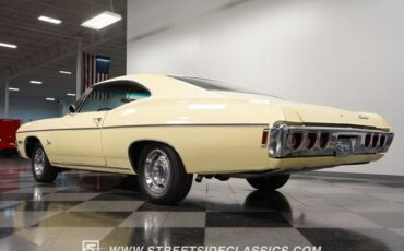 Chevrolet-Impala-1968-Butternut-Yellow-Parchment-32
