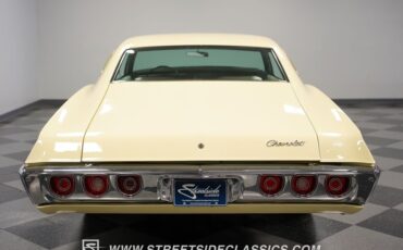 Chevrolet-Impala-1968-Butternut-Yellow-Parchment-33