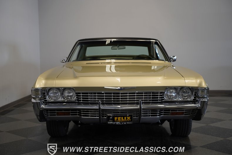 Chevrolet-Impala-1968-Gold-18