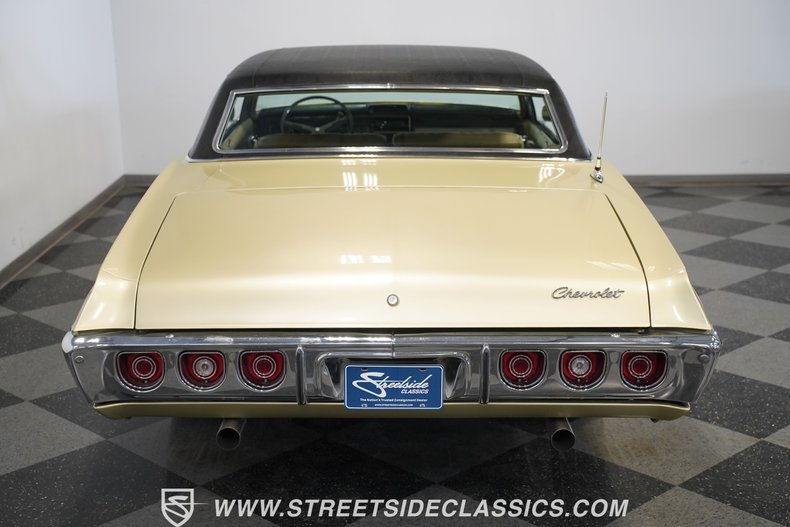 Chevrolet-Impala-1968-Gold-23
