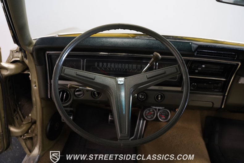 Chevrolet-Impala-1968-Gold-35