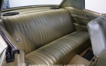 Chevrolet-Impala-1968-Gold-44
