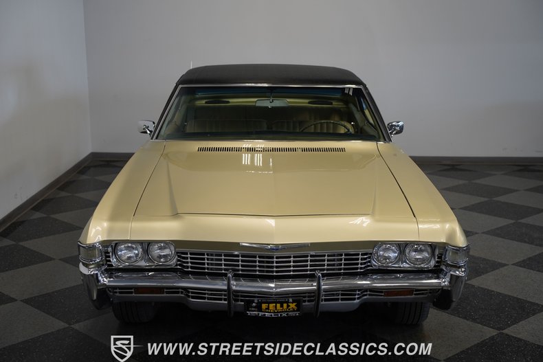 Chevrolet-Impala-1968-Gold-48