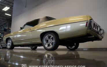 Chevrolet-Impala-1968-Gold-7