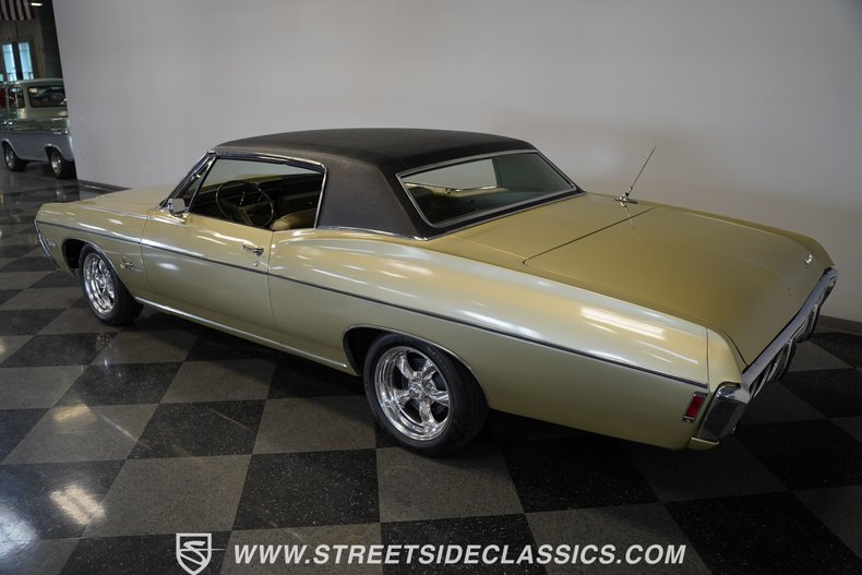 Chevrolet-Impala-1968-Gold-9