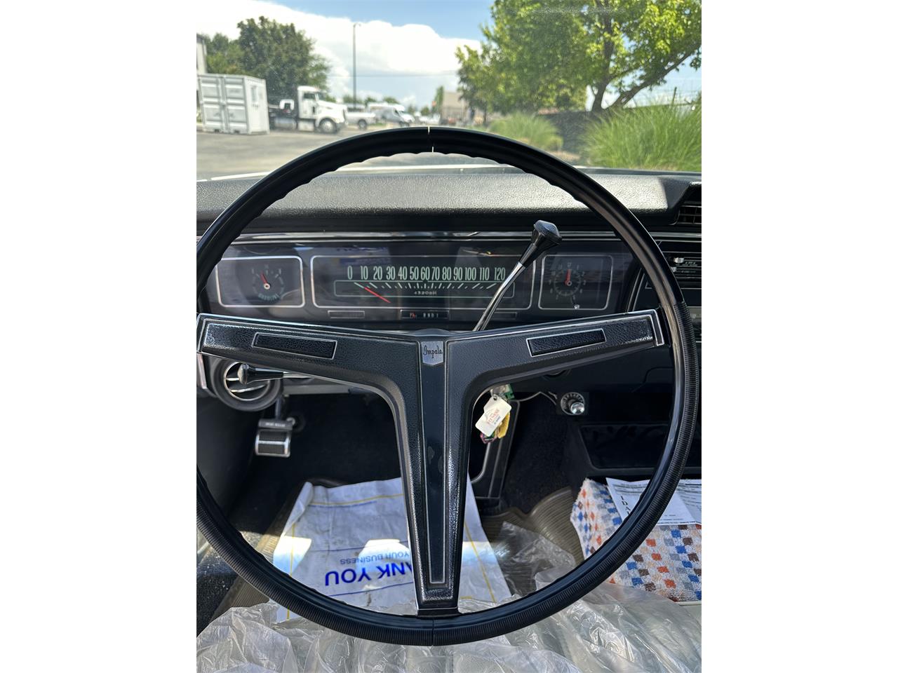 Chevrolet-Impala-1968-Grey-White-4