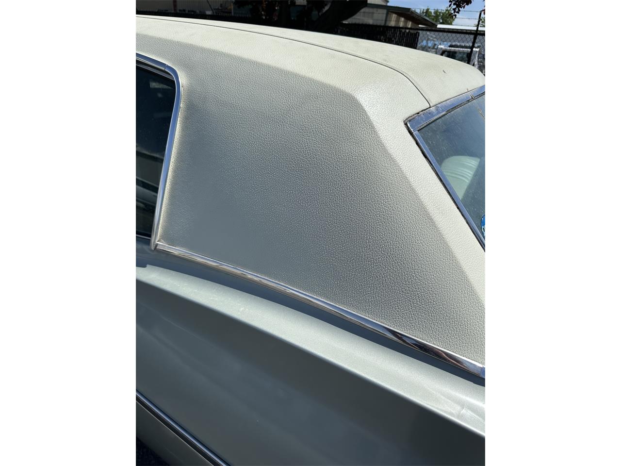Chevrolet-Impala-1968-Grey-White-6