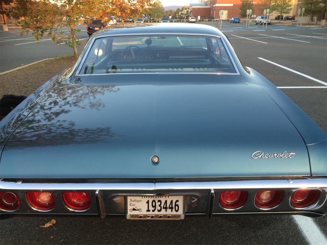 Chevrolet-Impala-1968-Island-Teal-Island-Teal-3