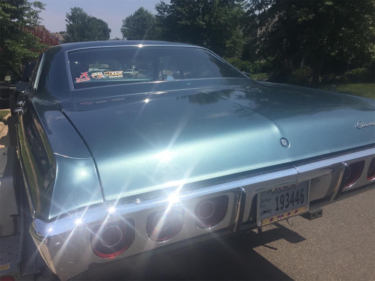 Chevrolet-Impala-1968-Island-Teal-Island-Teal-4