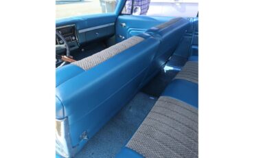 Chevrolet-Impala-1968-White-Blue-16