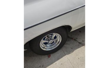 Chevrolet-Impala-1968-White-Blue-21