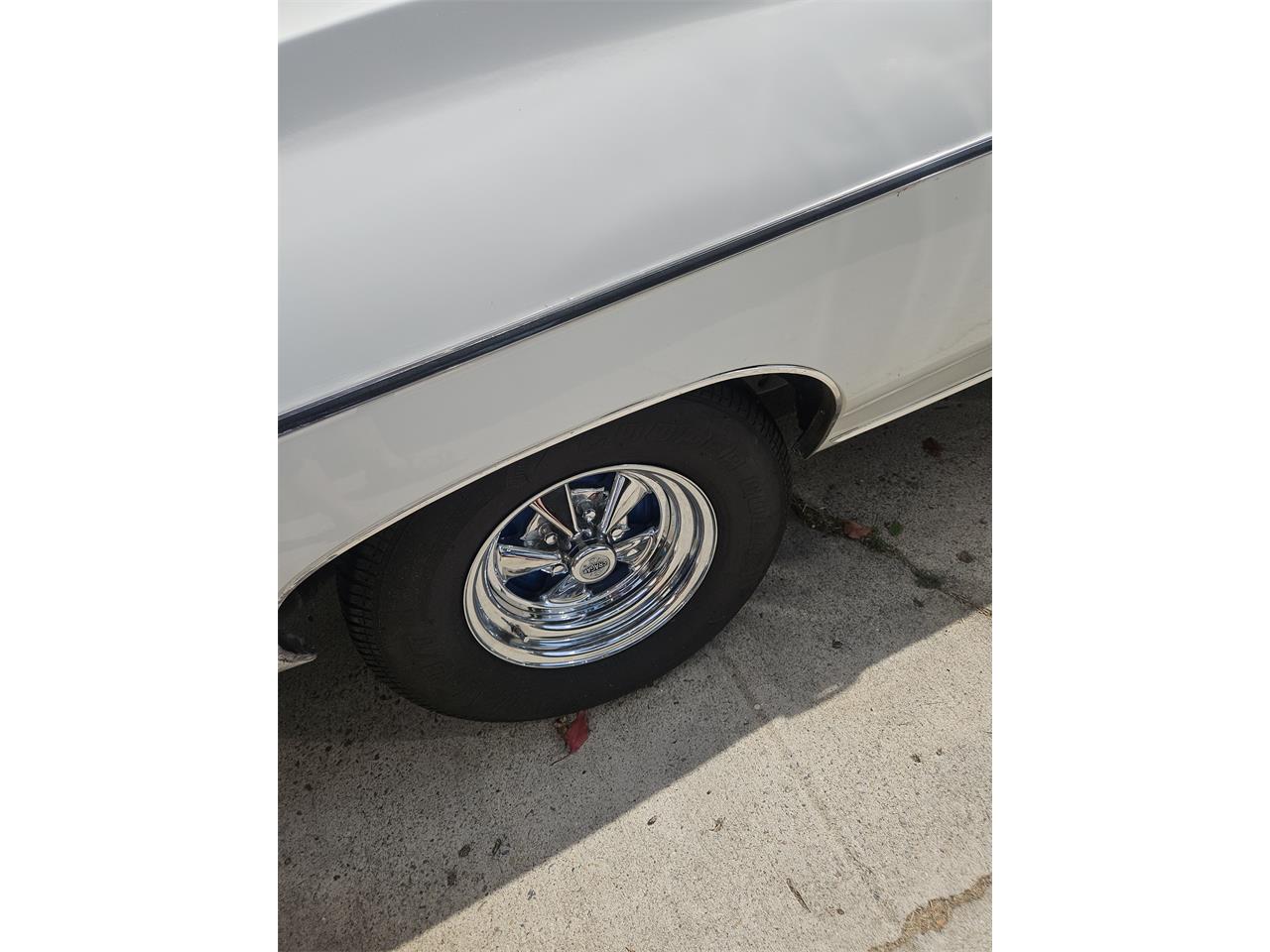 Chevrolet-Impala-1968-White-Blue-21