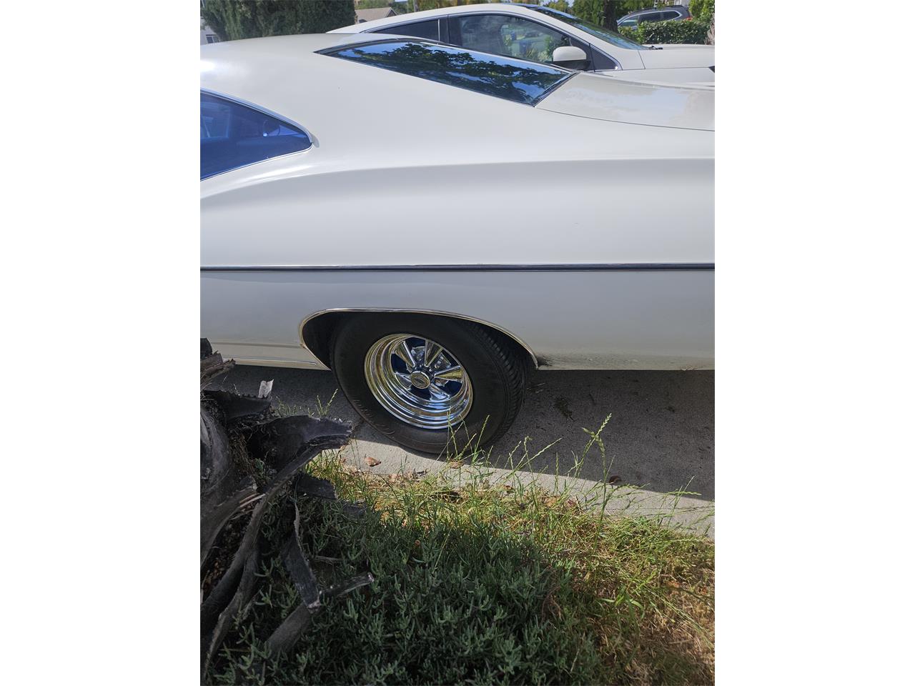 Chevrolet-Impala-1968-White-Blue-7