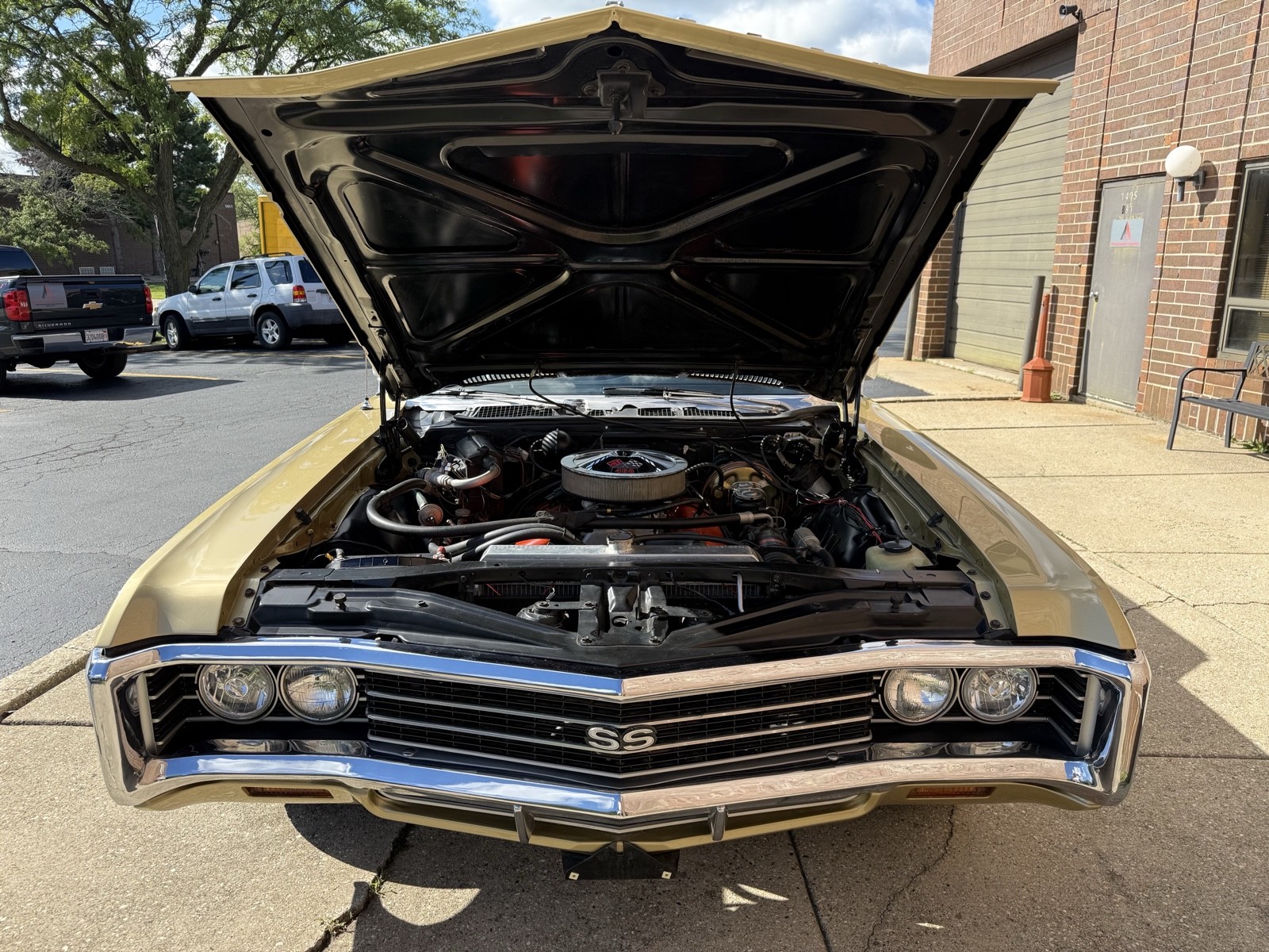 Chevrolet-Impala-1969-Coupe-17