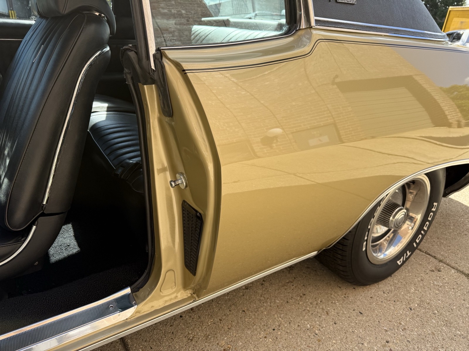 Chevrolet-Impala-1969-Coupe-28