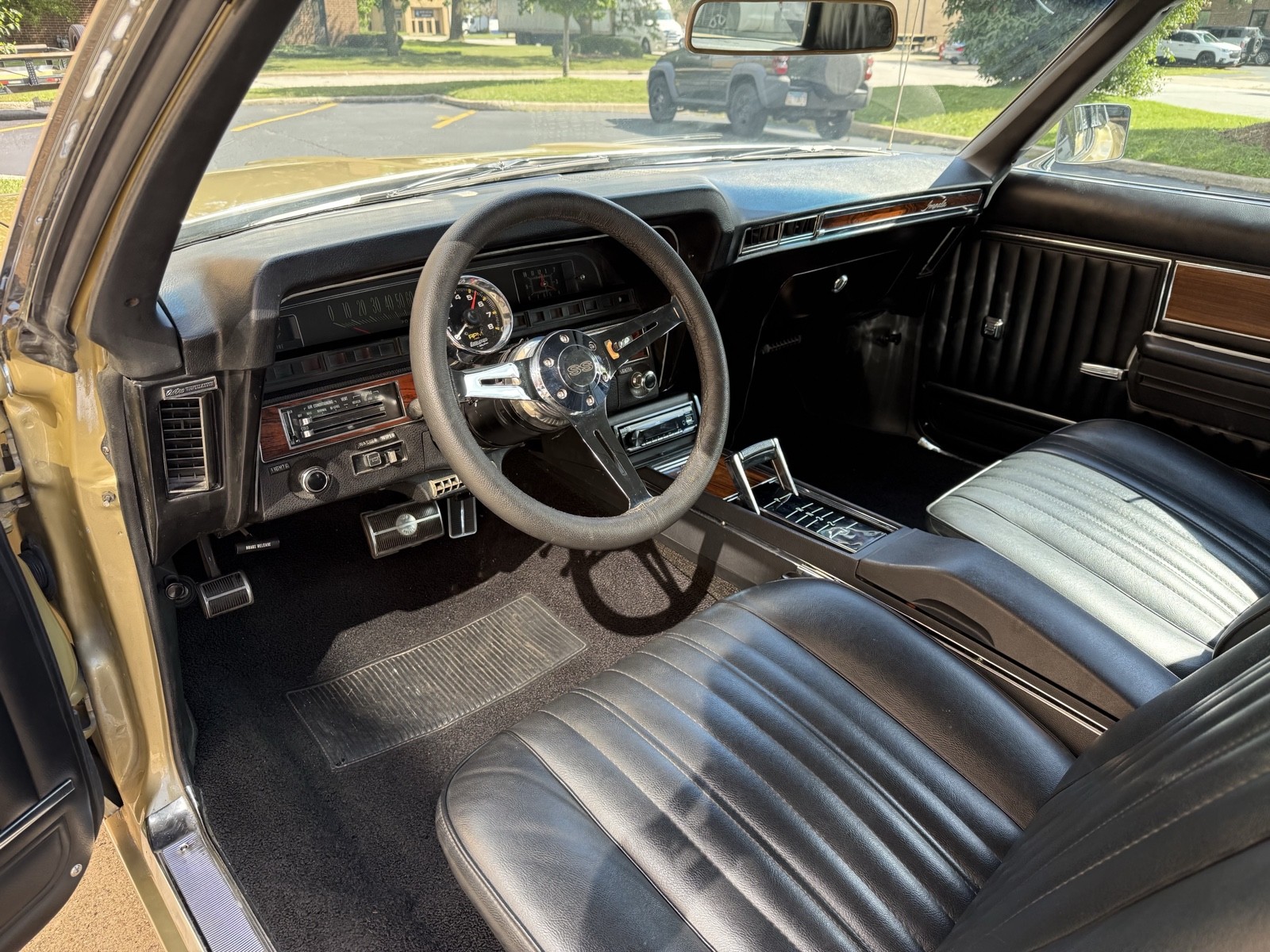 Chevrolet-Impala-1969-Coupe-29