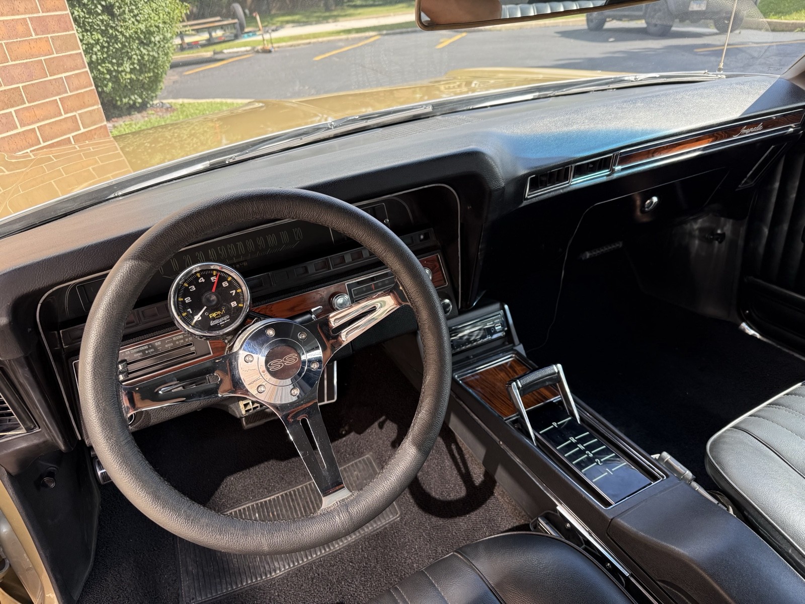 Chevrolet-Impala-1969-Coupe-30