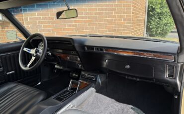Chevrolet-Impala-1969-Coupe-35