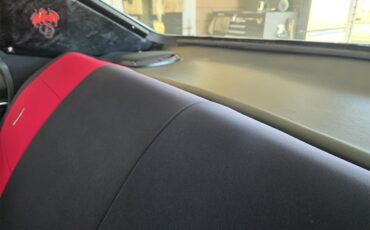 Chevrolet-Impala-1969-White-RedBlack-29