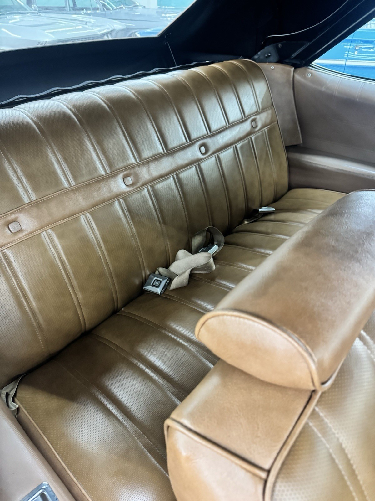 Chevrolet-Impala-1972-Convertible-6