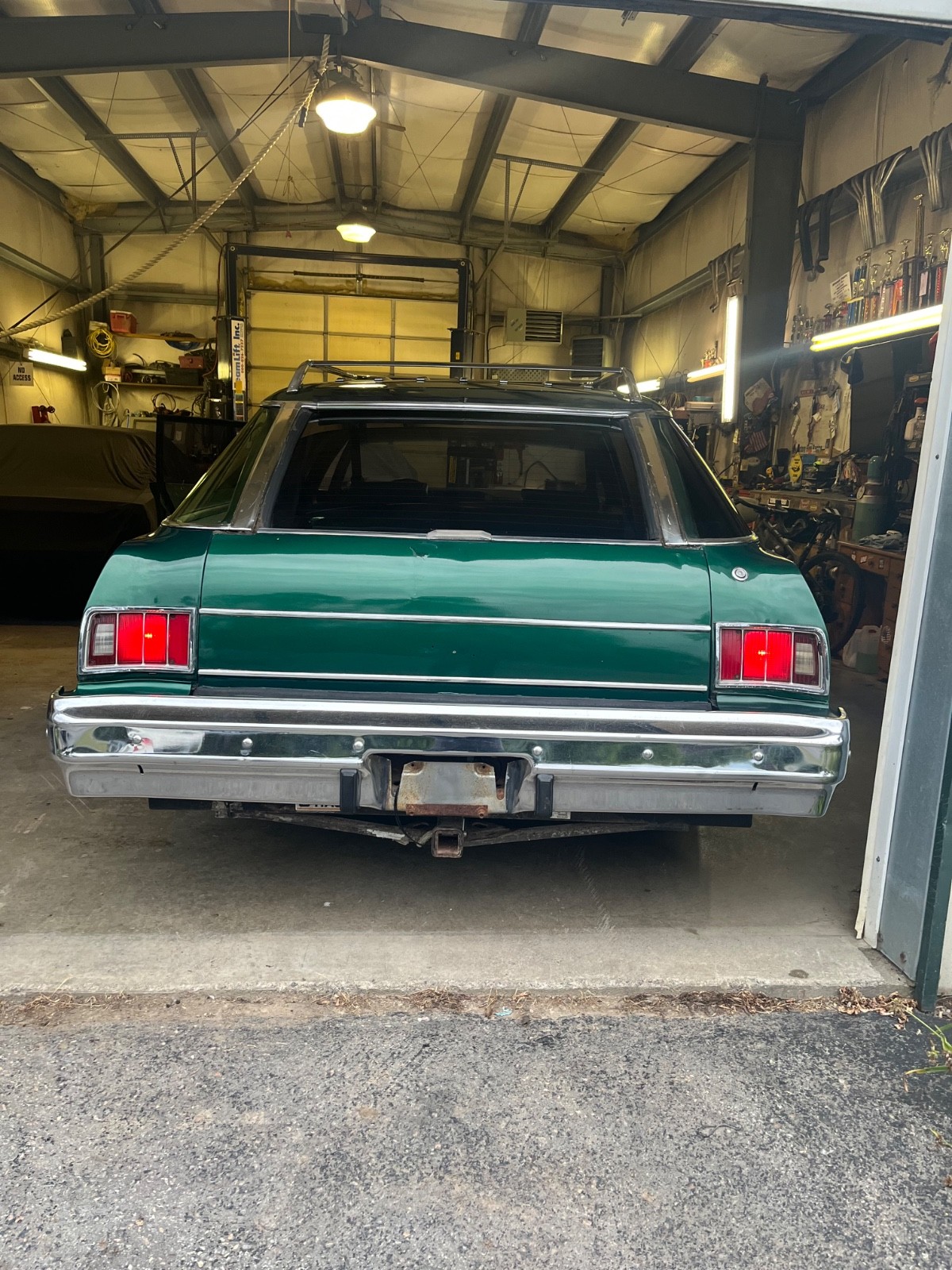 Chevrolet-Impala-1974-Wagon-26