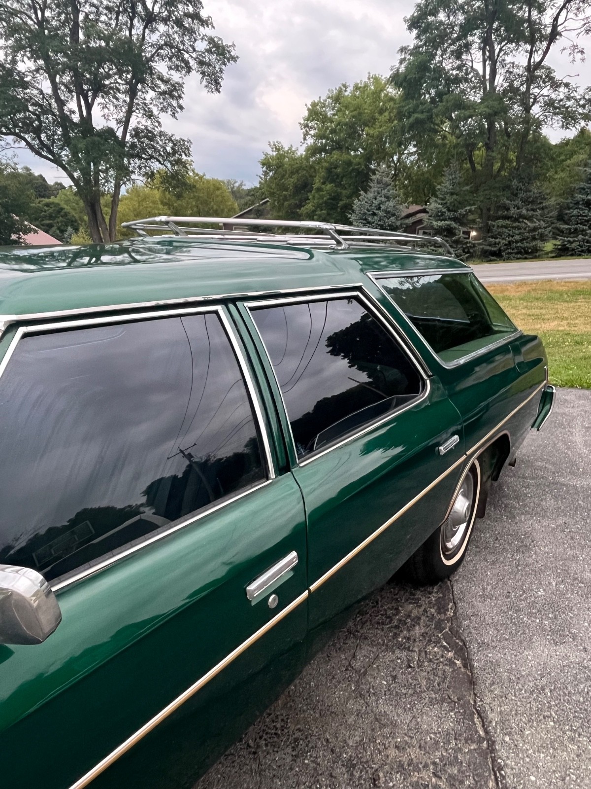 Chevrolet-Impala-1974-Wagon-9