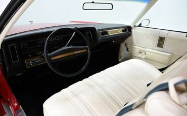 Chevrolet-Impala-1975-16