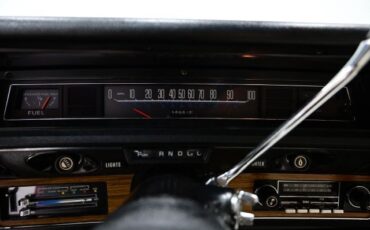 Chevrolet-Impala-1975-22