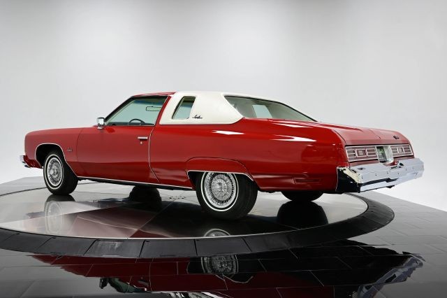 Chevrolet-Impala-1975-3