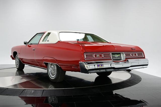Chevrolet-Impala-1975-4