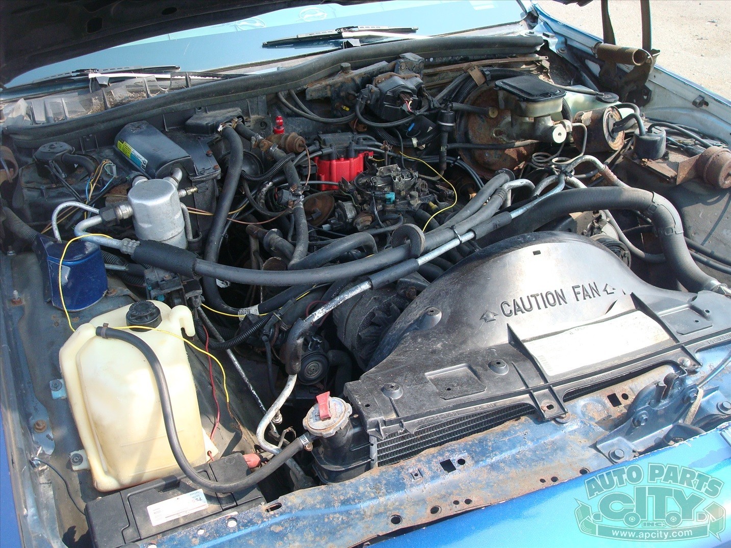 Chevrolet-Impala-1985-Sedan-21