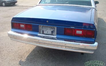 Chevrolet-Impala-1985-Sedan-6