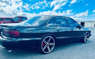 Chevrolet-Impala-1994-Sedan-2
