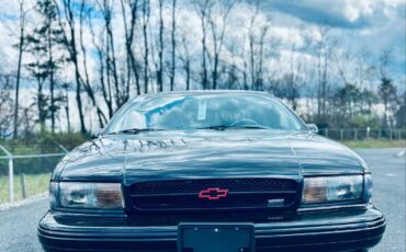 Chevrolet-Impala-1994-Sedan-4