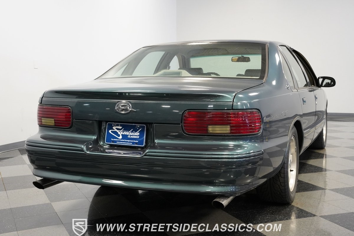 Chevrolet-Impala-1995-Sedan-11