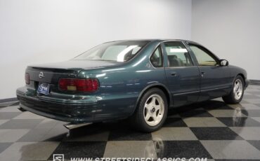 Chevrolet-Impala-1995-Sedan-12