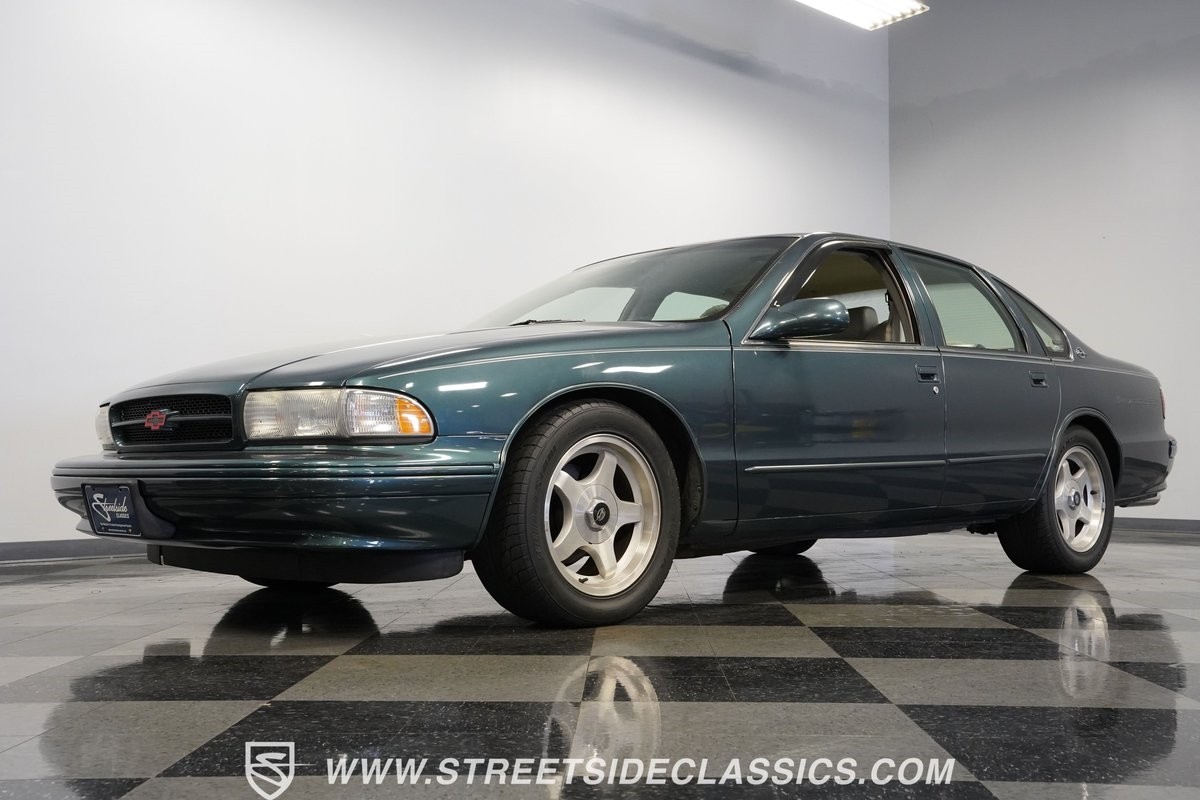 Chevrolet-Impala-1995-Sedan-21