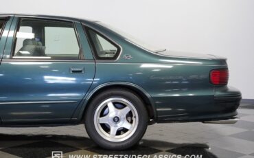 Chevrolet-Impala-1995-Sedan-24