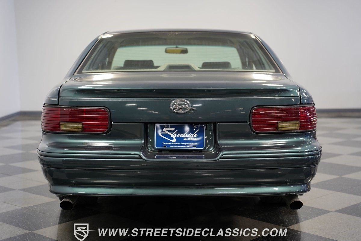 Chevrolet-Impala-1995-Sedan-25