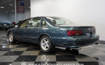 Chevrolet-Impala-1995-Sedan-9