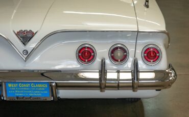 Chevrolet-Impala-SS-4-spd-Convertible-1961-2-Door-Convertible-19