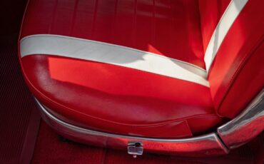 Chevrolet-Impala-SS-4-spd-Convertible-1961-2-Door-Convertible-30