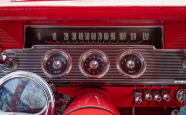 Chevrolet-Impala-SS-4-spd-Convertible-1961-2-Door-Convertible-36