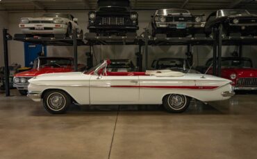 Chevrolet-Impala-SS-4-spd-Convertible-1961-2-Door-Convertible-5