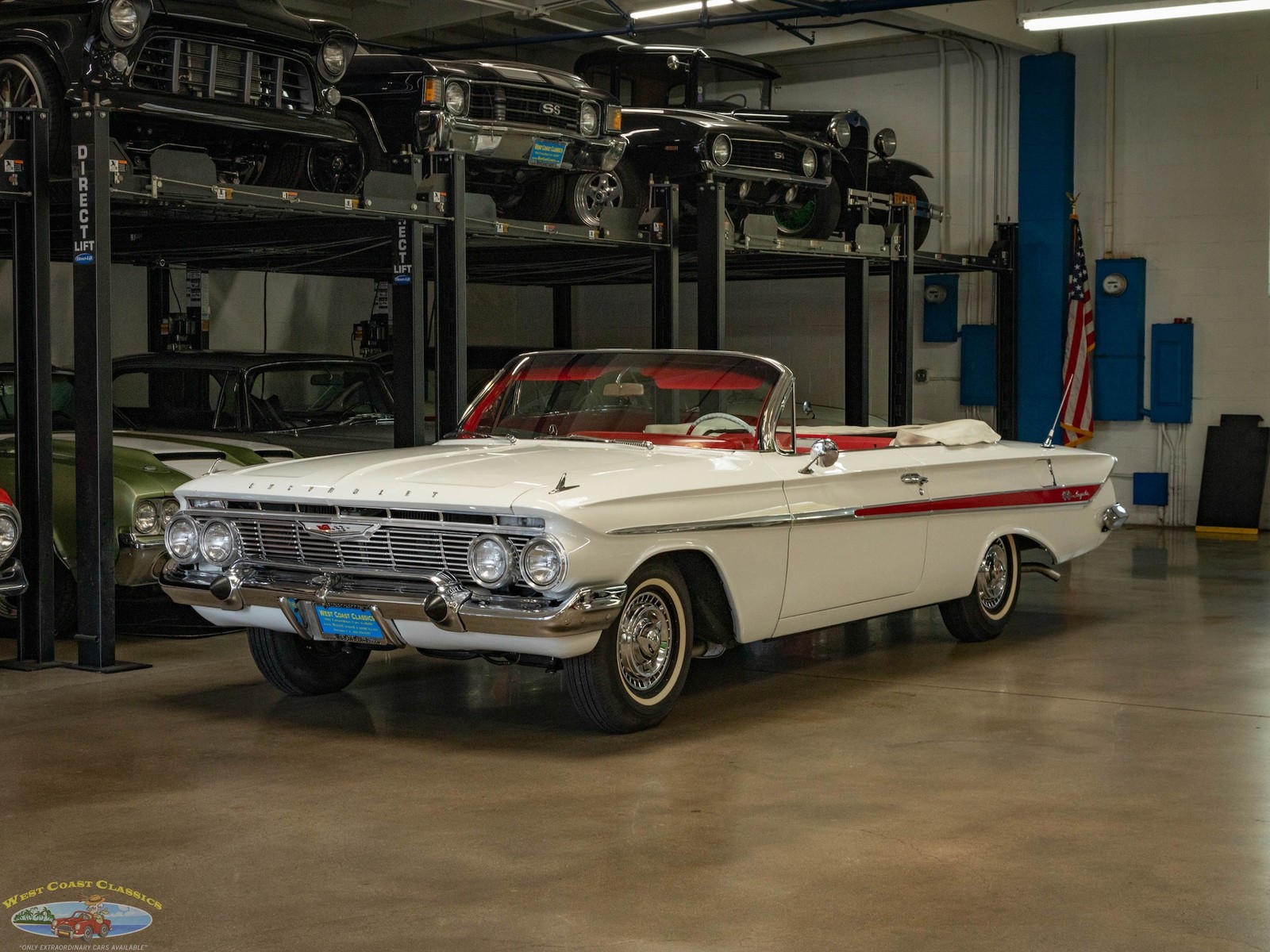 Chevrolet-Impala-SS-4-spd-Convertible-1961-2-Door-Convertible